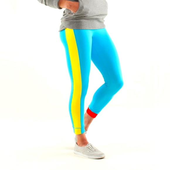 lululemon athletica Pants - 🍓Lululemon Amped Crop 💙Spry Blue / Sizzle 🌻/ Love Red🍓